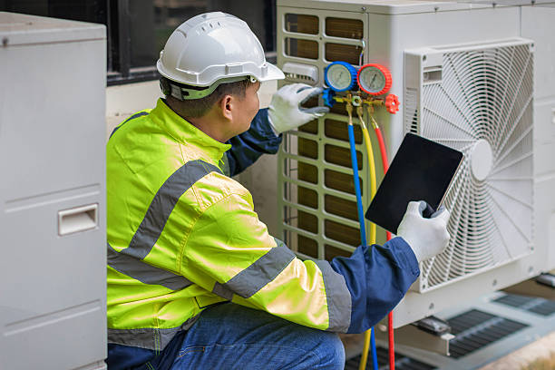 Professional Ductwork Repair technician working in Rumford, RI